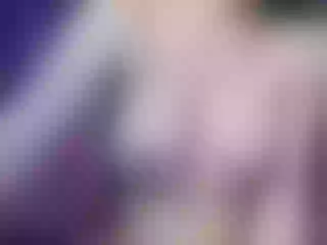 Live sex webcam photo for Evaeve69 #274399423