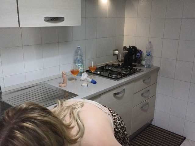 Live sex webcam photo for Evalogan24 #291169685