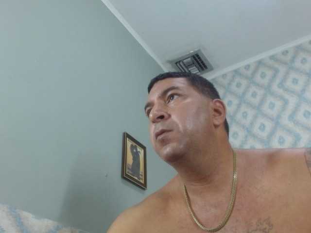 Live sex webcam photo for EvanAguilar #277454940