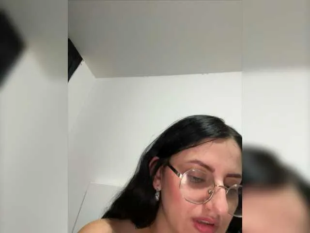 Live sex webcam photo for EvanShell1 #277688745