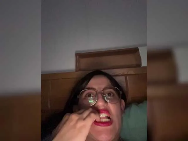 Live sex webcam photo for EvanShell1 #290279092