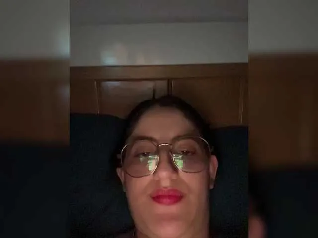 Live sex webcam photo for EvanShell1 #290327877