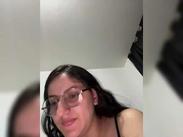 Live sex webcam photo for EvanShell1 #290398295