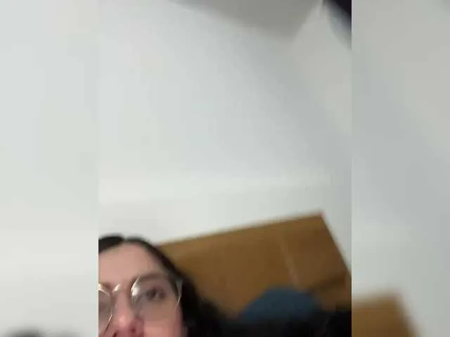 Live sex webcam photo for EvanShell1 #290471431