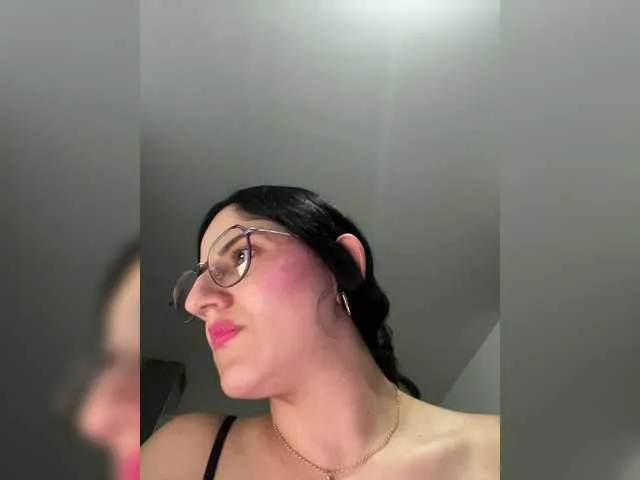 Live sex webcam photo for EvanShell1 #291202391