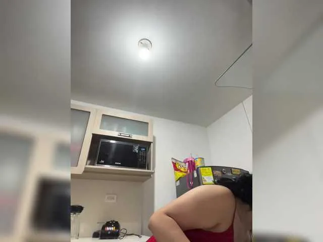 Live sex webcam photo for EvanShell1 #291381093