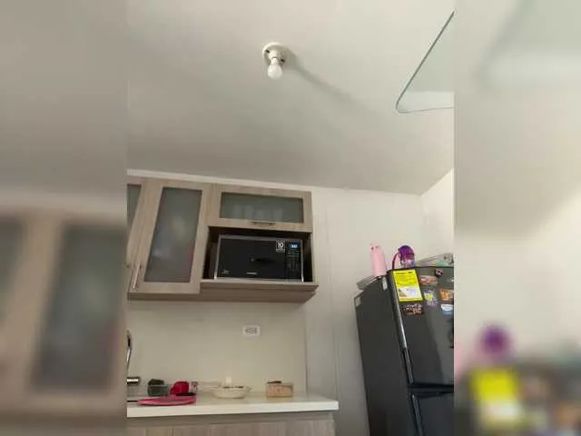 Live sex webcam photo for EvanShell1 #291481834