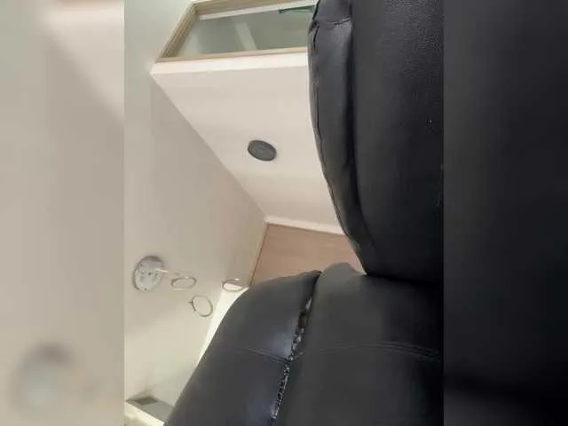 Live sex webcam photo for EvanShell1 #291501245