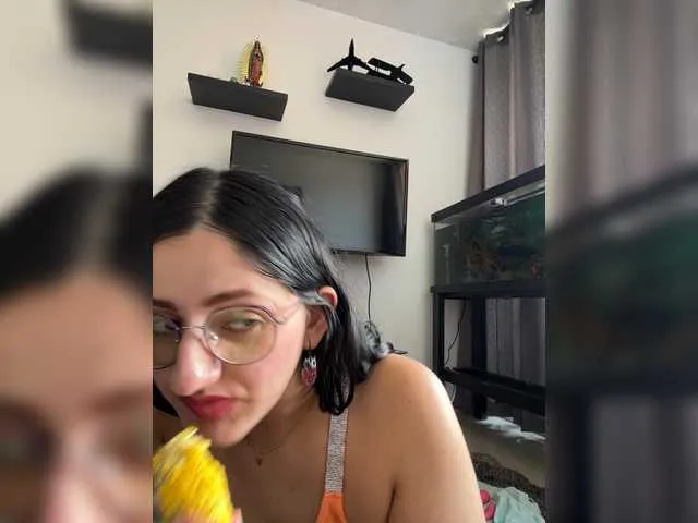 Live sex webcam photo for EvanShell1 #291571126