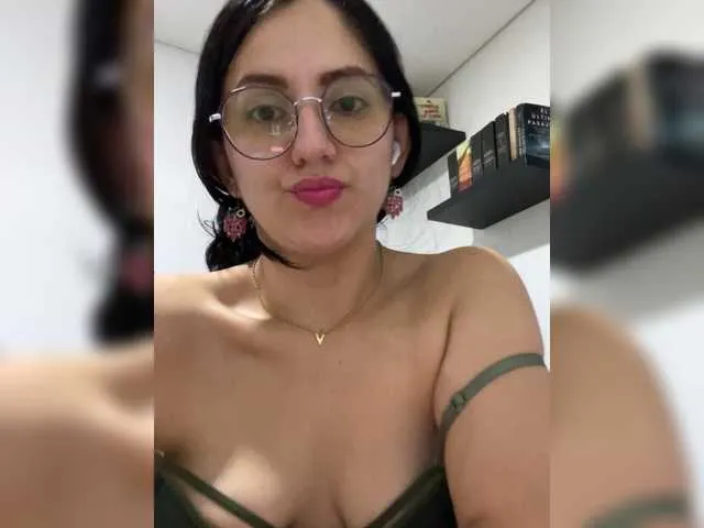 Live sex webcam photo for EvanShell1 #291644577