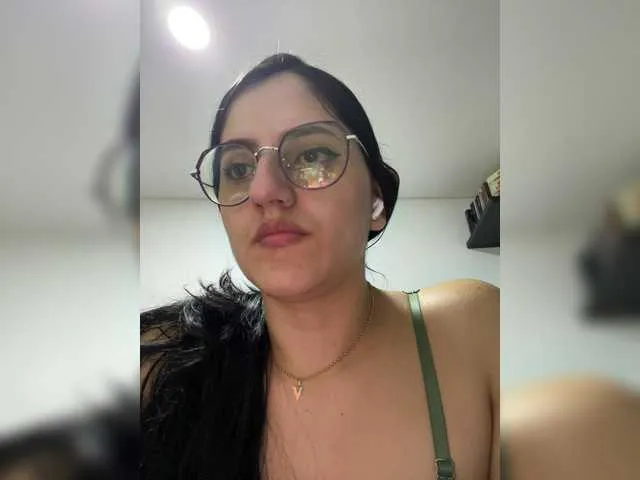 Live sex webcam photo for EvanShell1 #291834599