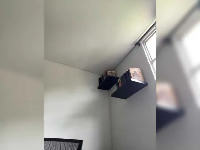 Live sex webcam photo for EvanShell1 #291854191