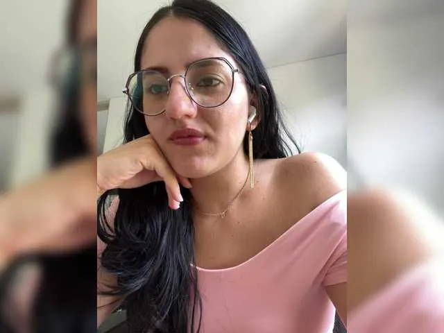 Live sex webcam photo for EvanShell1 #291873914