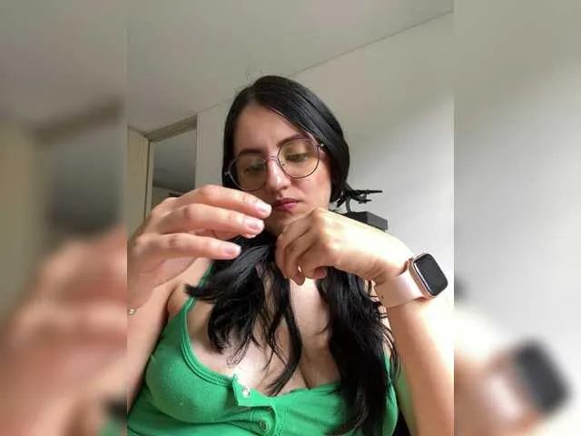 Live sex webcam photo for EvanShell1 #292068846