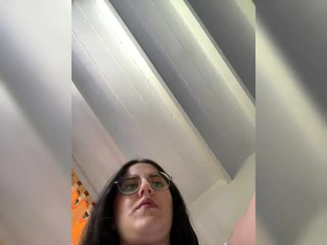 Live sex webcam photo for EvanShell1 #292144638