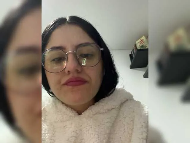 Live sex webcam photo for EvanShell1 #292210581