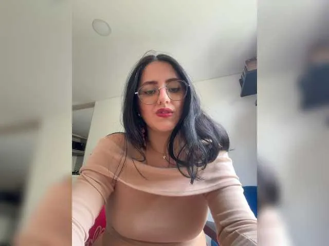 Live sex webcam photo for EvanShell1 #292270430