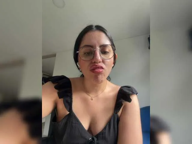 Live sex webcam photo for EvanShell1 #292309207