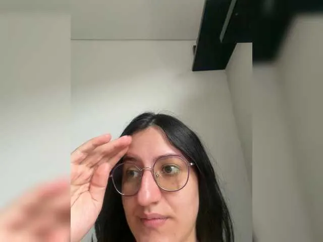 Live sex webcam photo for EvanShell1 #292335091