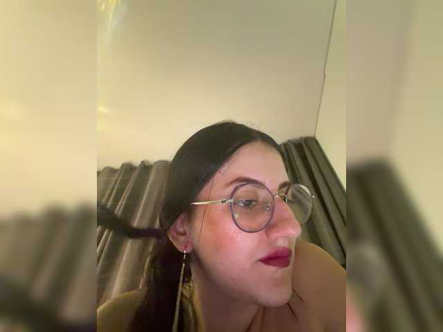 Live sex webcam photo for EvanShell1 #292412424