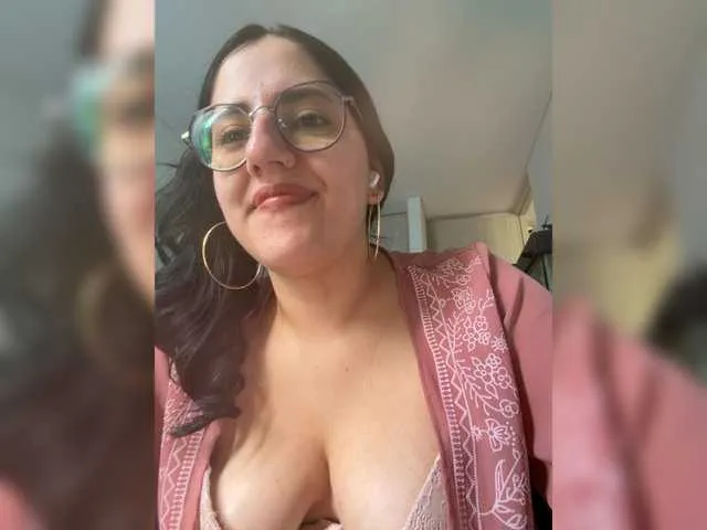Live sex webcam photo for EvanShell1 #293791757