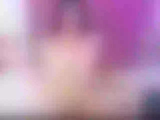 Live sex webcam photo for EvangelineFox #273338392