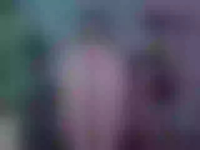 Live sex webcam photo for Evangheline-H #276688221
