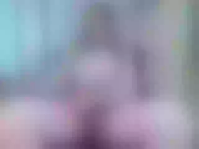 Live sex webcam photo for Evangheline-H #290465298