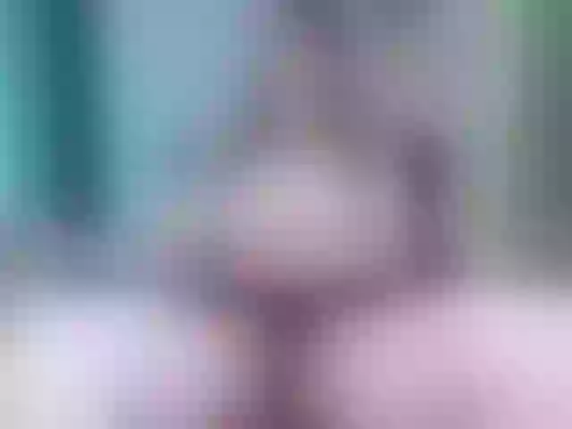 Live sex webcam photo for Evangheline-H #290556966