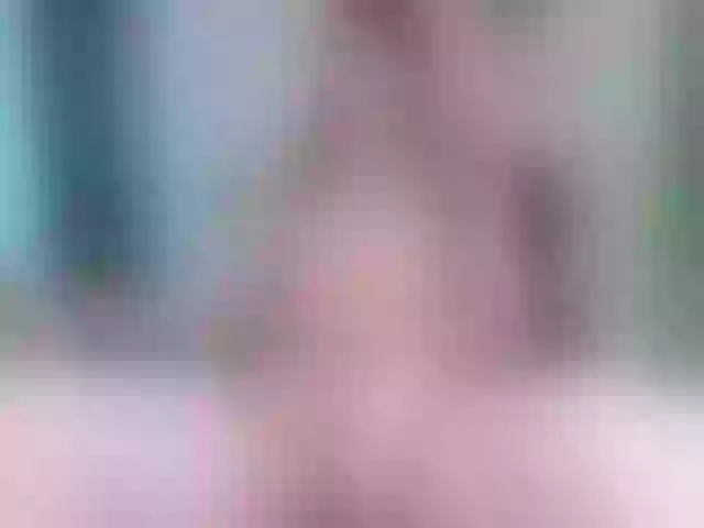 Live sex webcam photo for Evangheline-H #290594893