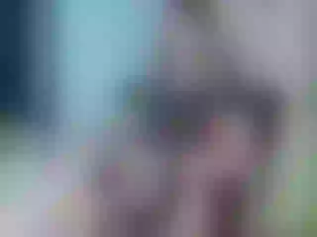 Live sex webcam photo for Evangheline-H #290857280