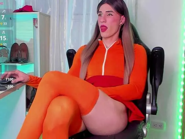 Live sex webcam photo for Evangheline-H #291449611