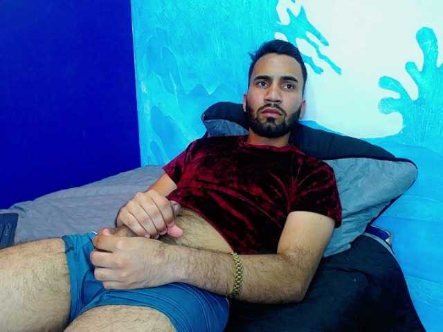 Live sex webcam photo for Evanmilk #275609387