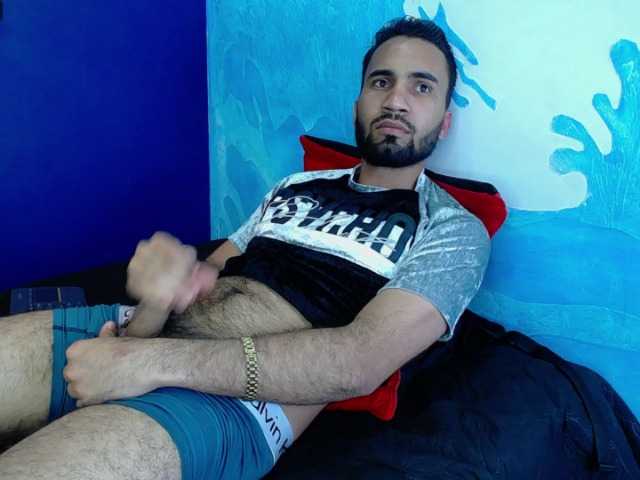 Live sex webcam photo for Evanmilk #275694599