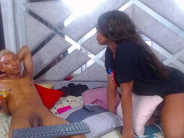 Live sex webcam photo for EvaxEmma #277590500