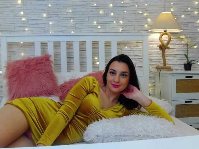 Live sex webcam photo for Eve-Lynne #272032713