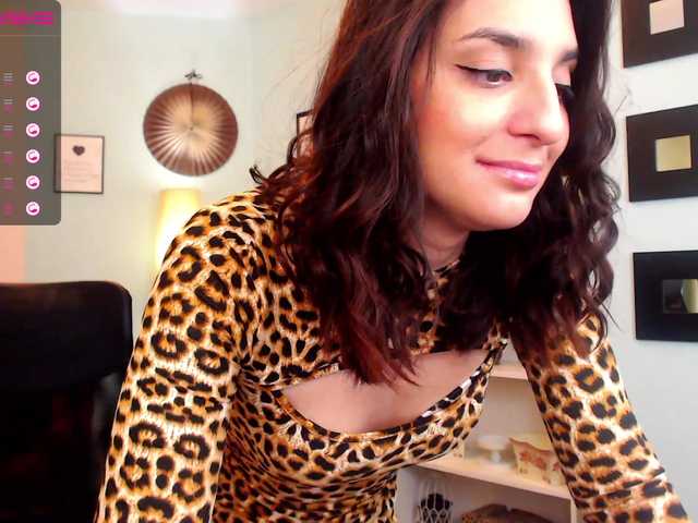 Live sex webcam photo for Eve-Lynne #272660999