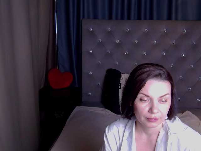 Live sex webcam photo for EveLibston #277866632