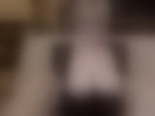 Live sex webcam photo for EveSquirt #121540959