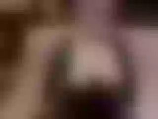 Live sex webcam photo for EveSquirt #128130195