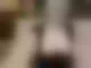 Live sex webcam photo for EveSquirt #132175468