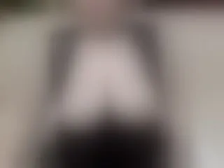 Live sex webcam photo for EveSquirt #143249213