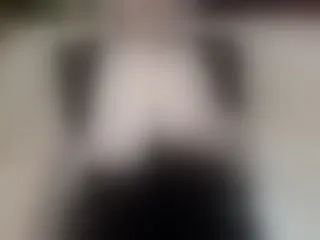 Live sex webcam photo for EveSquirt #143365685