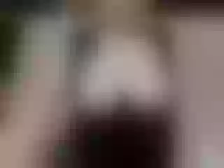 Live sex webcam photo for EveSquirt #145983900