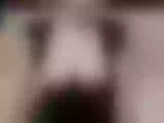 Live sex webcam photo for EveSquirt #151579413