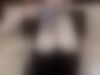 Live sex webcam photo for EveSquirt #152108038
