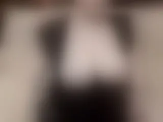Live sex webcam photo for EveSquirt #153563993