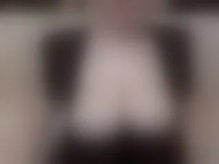 Live sex webcam photo for EveSquirt #170932219