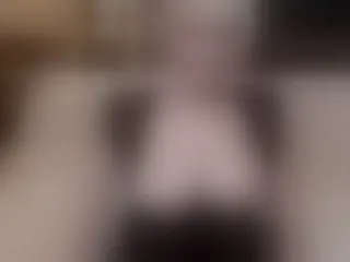 Live sex webcam photo for EveSquirt #172357300