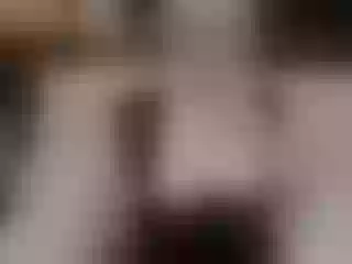 Live sex webcam photo for EveSquirt #179452335